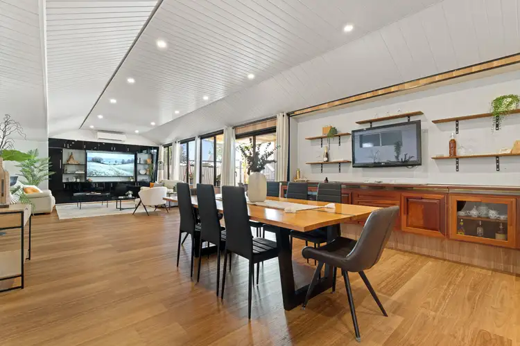 37 Hadleigh Way, Girrawheen WA 6064
