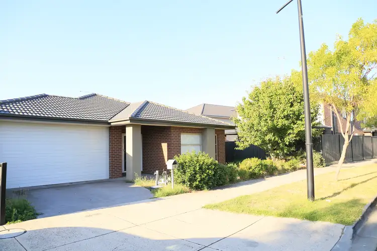 Third view of Homely house listing, 15 Divan Place, Craigieburn VIC 3064