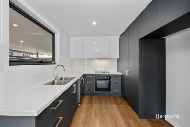 32/34 Clinton Road, Geilston Bay TAS 7015