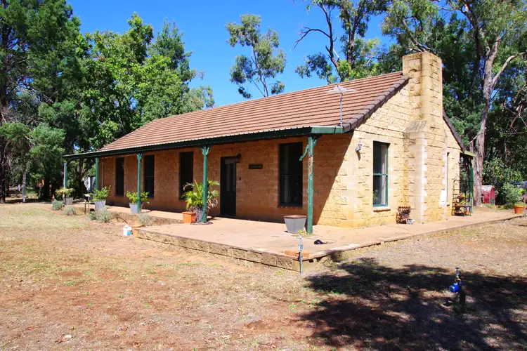 10042 Newell Highway, Narrabri NSW 2390
