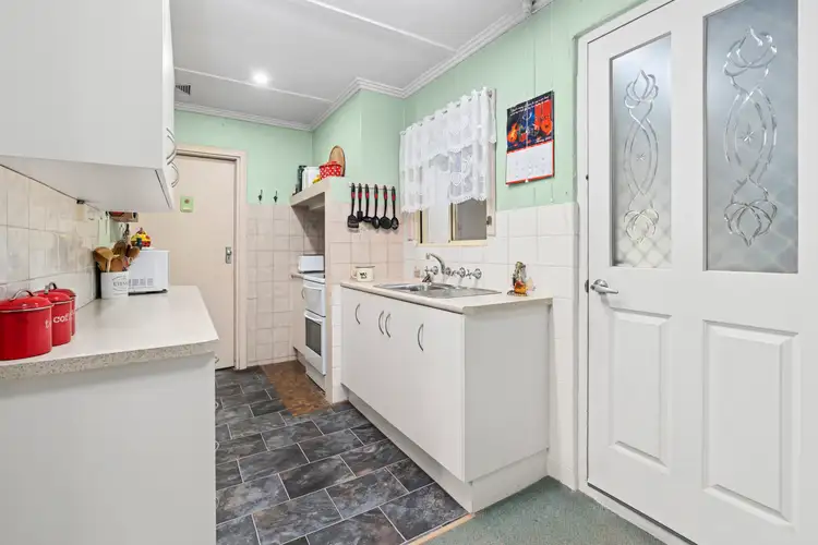 Fifth view of Homely house listing, 6 Seventeenth Street, Renmark SA 5341