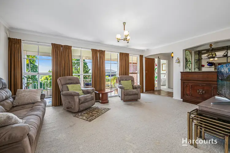 2 Wildwood Avenue, Vermont South VIC 3133