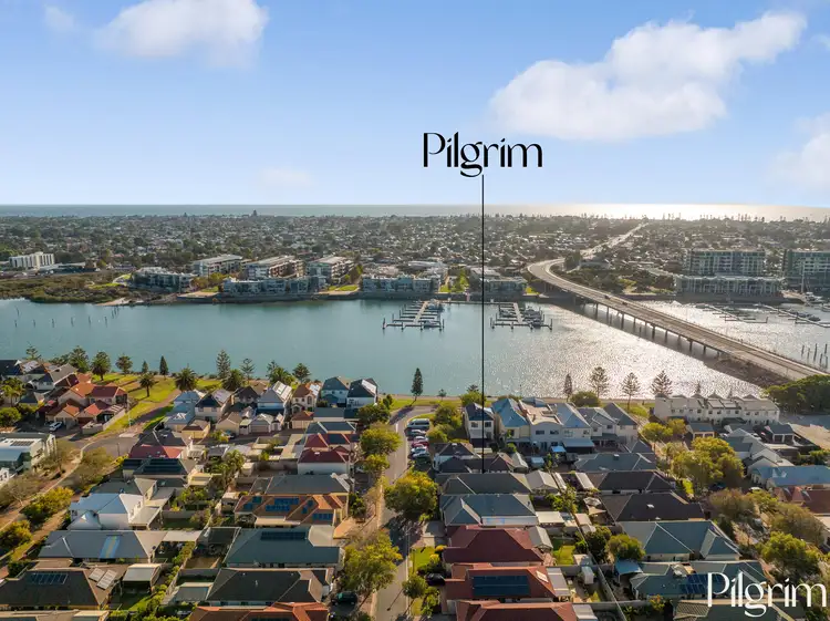12 Knapman Crescent
