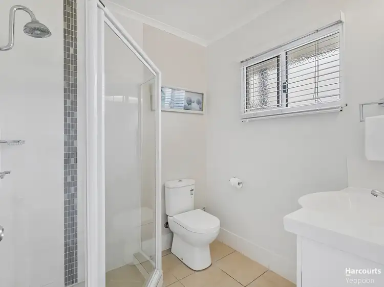 Fifth view of Homely unit listing, 222/34-48 Vin E Jones Memorial Drive, Rosslyn QLD 4703