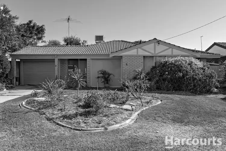 4 Paraguay Avenue