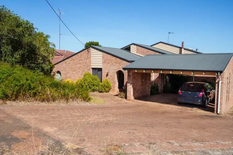 25 Crowea Street, Manjimup WA 6258