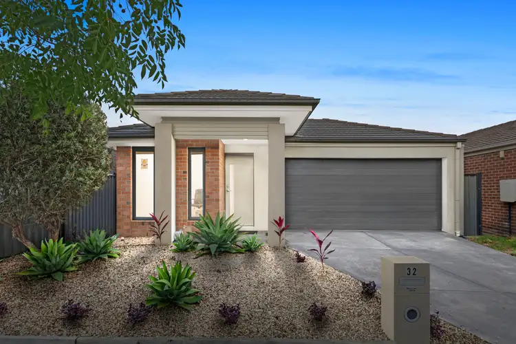 32 Lombard Street, Roxburgh Park VIC 3064