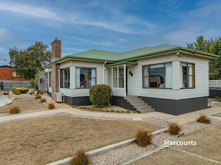 23 Elizabeth Street, Penguin TAS 7316