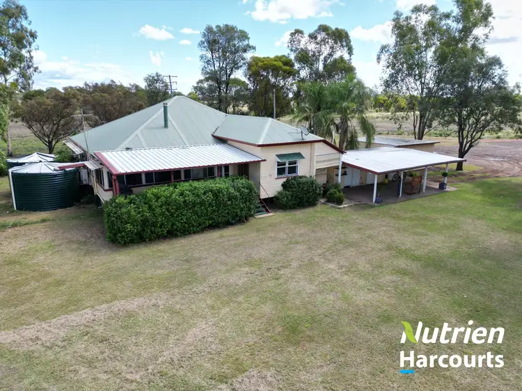 27 Kerrs Road, Warra QLD 4411