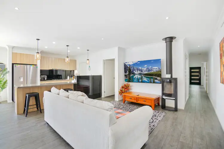 Fourth view of Homely house listing, 25 Dianella Place, Bairnsdale VIC 3875