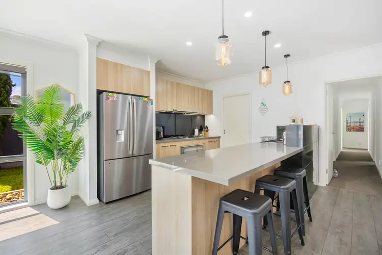 Seventh view of Homely house listing, 25 Dianella Place, Bairnsdale VIC 3875