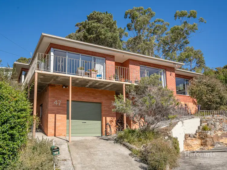47 Corby Avenue