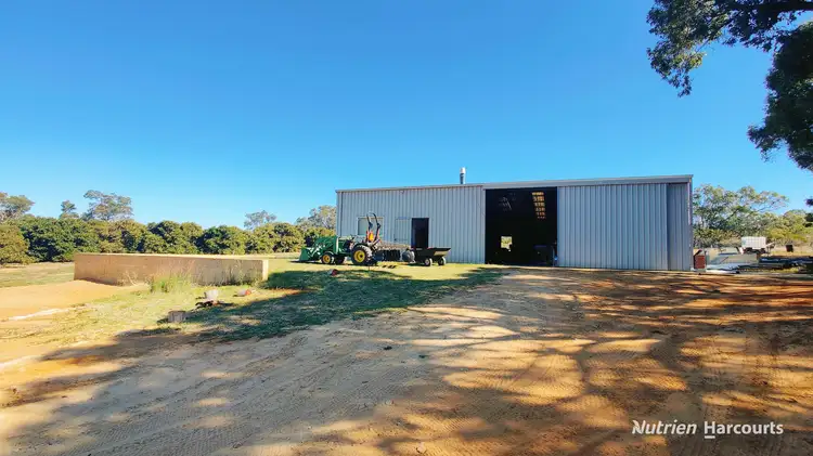901 Cowalla Road