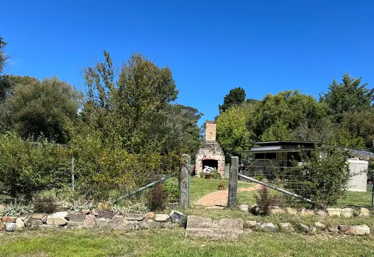 4 Araluen Street, Majors Creek NSW 2622