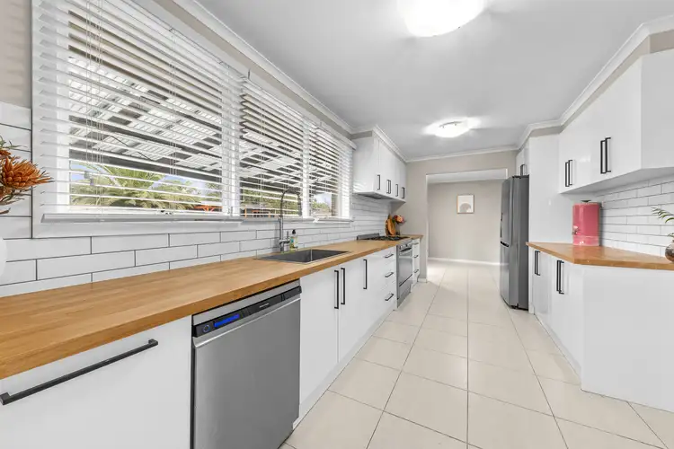 Seventh view of Homely house listing, 58 Lyrebird Drive, Carrum Downs VIC 3201