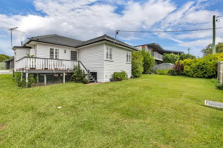 140 Englefield Road