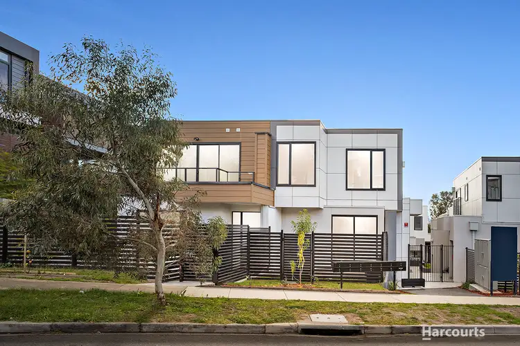 1-3 Curlew Court