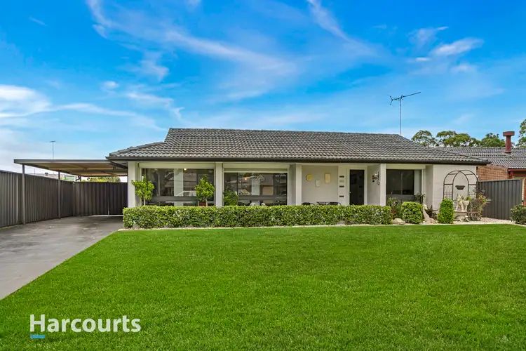 6 Moonah Grove, St Clair NSW 2759