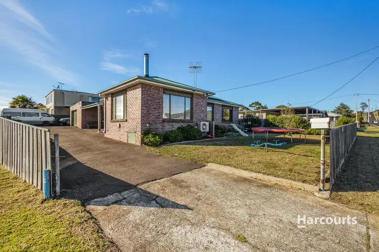 22 Raglan Street, Somerset TAS 7322