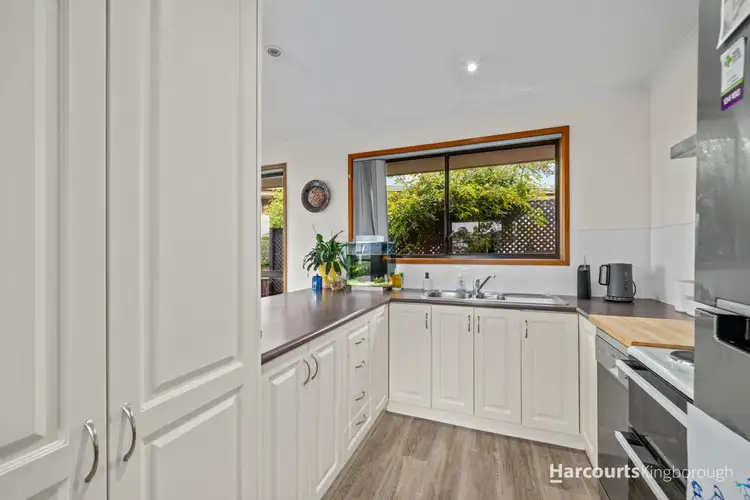 Fifth view of Homely villa listing, 3/16 Pearsall Avenue, Blackmans Bay TAS 7052