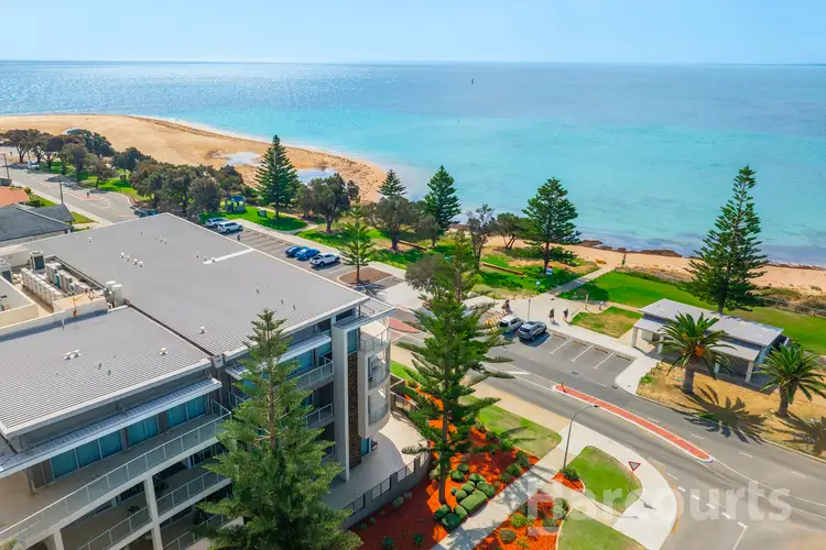 6/11 Halls Head Parade, Halls Head WA 6210