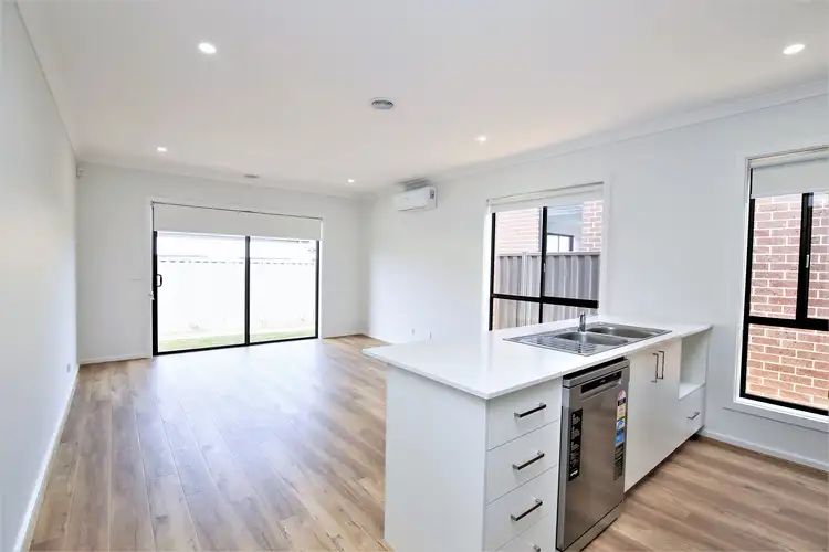 Third view of Homely house listing, 7 Nitre Street, Manor Lakes VIC 3024