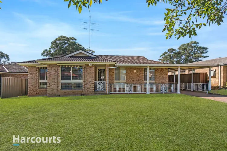 24 Windrush Circuit, St Clair NSW 2759