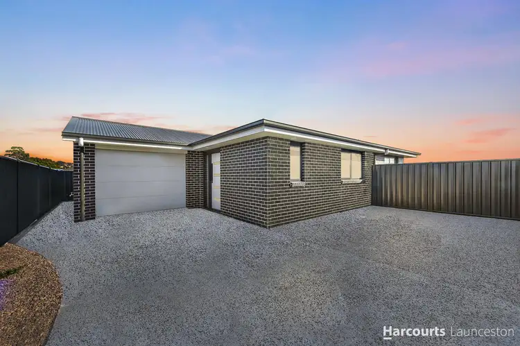 2/12 Connemara Close, Legana TAS 7277