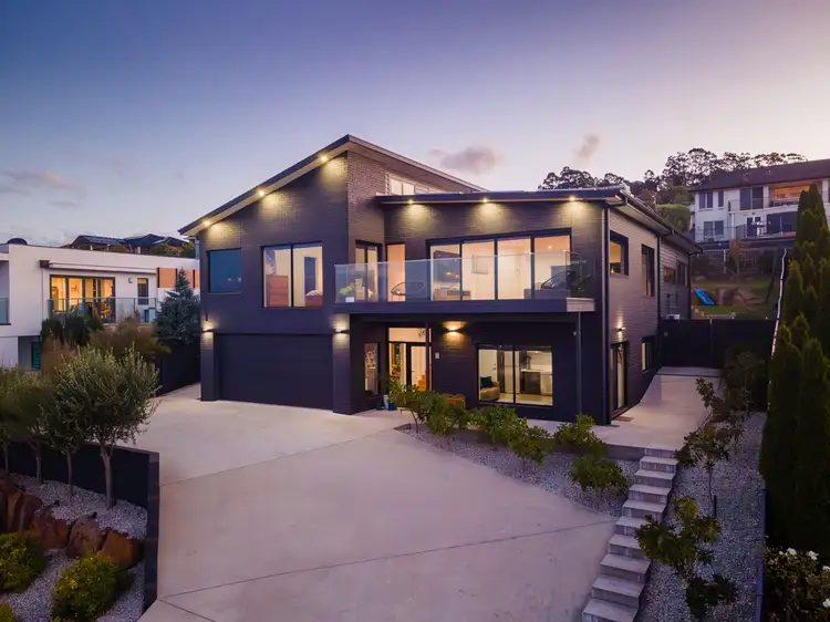 39 Floreat Crescent, Trevallyn TAS 7250