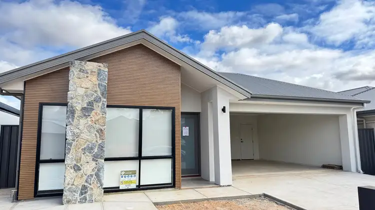 Second view of Homely house listing, 5 Cornwall Street, Munno Para Downs SA 5115