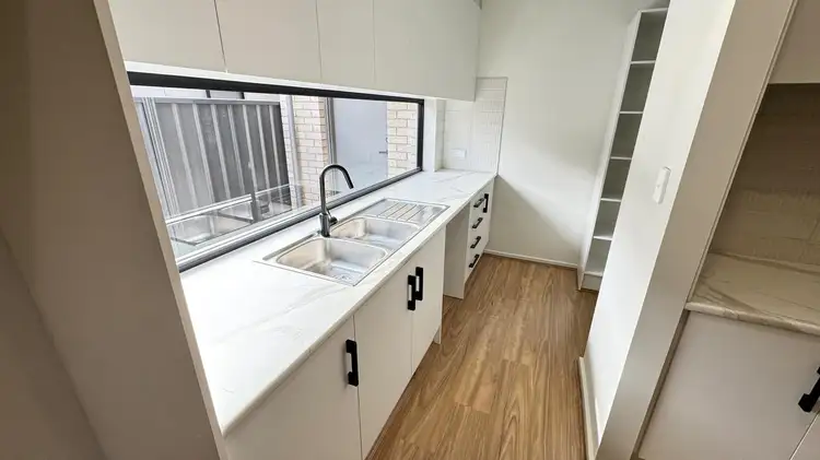 Fifth view of Homely house listing, 5 Cornwall Street, Munno Para Downs SA 5115