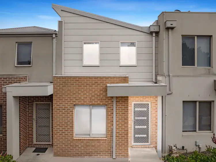8/1 Hyde Park Avenue, Craigieburn VIC 3064