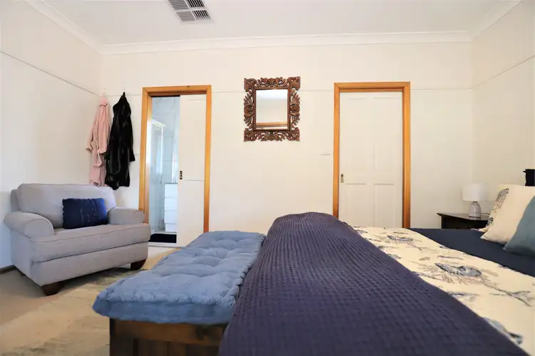 Sixth view of Homely house listing, 27 Queen Street, Cootamundra NSW 2590