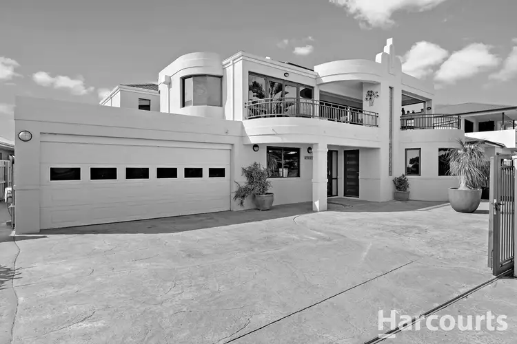 56 Boardwalk Boulevard, Halls Head WA 6210