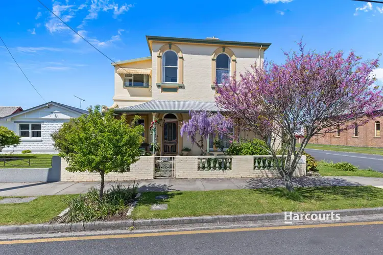 11 Hamilton Street, Latrobe TAS 7307