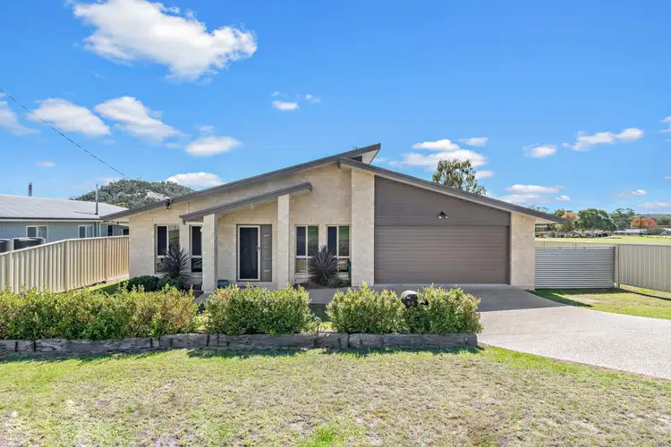 64 Railway Street, Stanthorpe QLD 4380