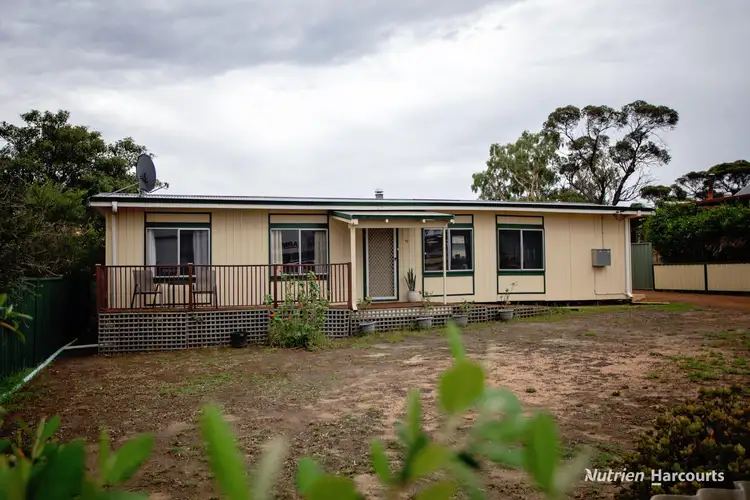 19 Dunn Street, Ravensthorpe WA 6346