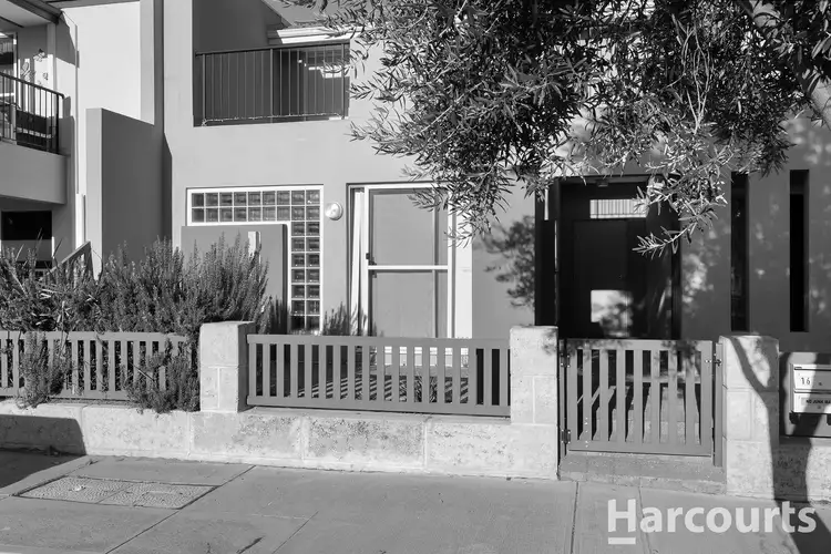 1/16 Cottage Street, Mandurah WA 6210