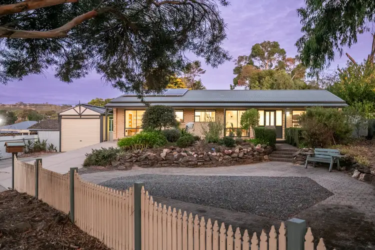 186 Black Road, Aberfoyle Park SA 5159