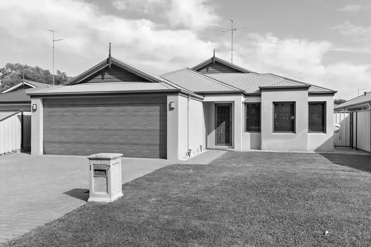17 Tamcrest Loop