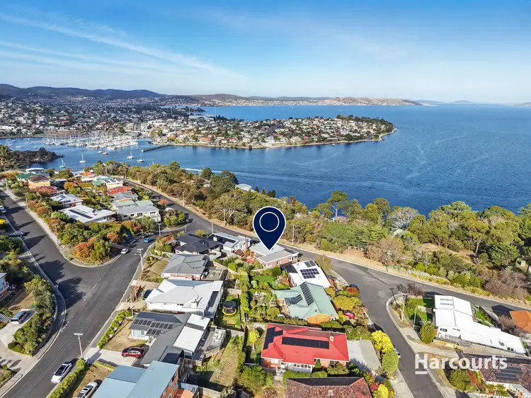 44 Balaka Street, Rosny TAS 7018