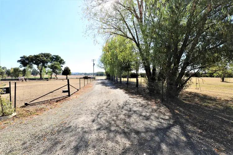 46 West Jindalee Road, Cootamundra NSW 2590