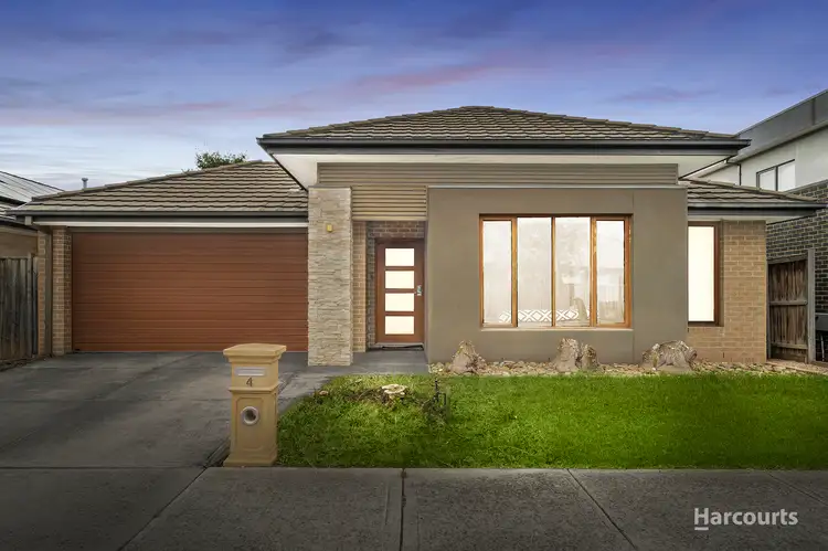 4 Blackbird Crescent, Doreen VIC 3754