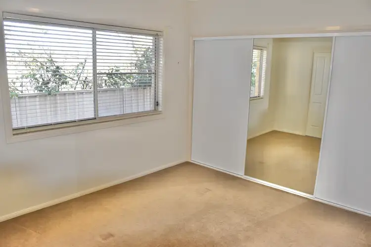 Fifth view of Homely unit listing, 2/10 Belfords Street, Clifton QLD 4361