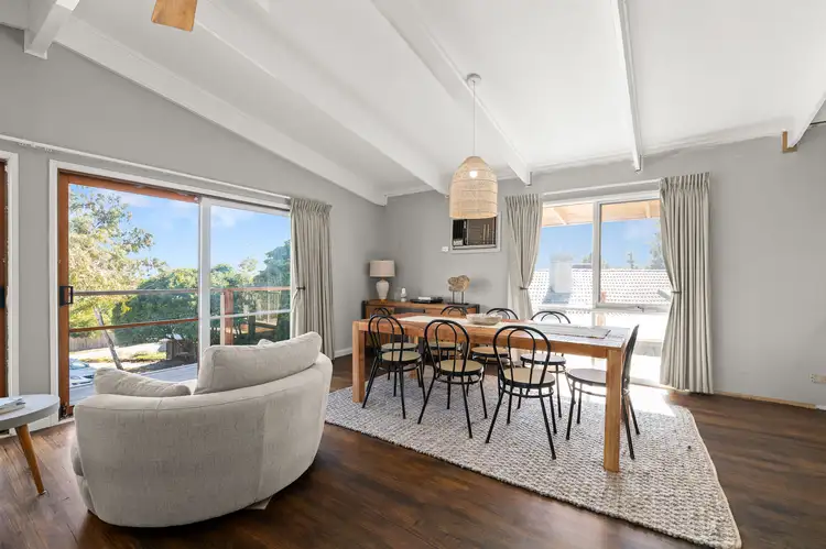 Fifth view of Homely house listing, 11 Samantha Court, Frankston VIC 3199