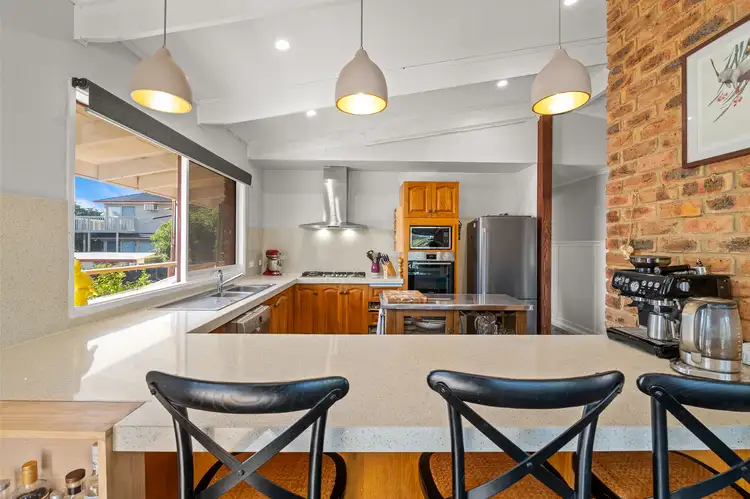 Seventh view of Homely house listing, 11 Samantha Court, Frankston VIC 3199