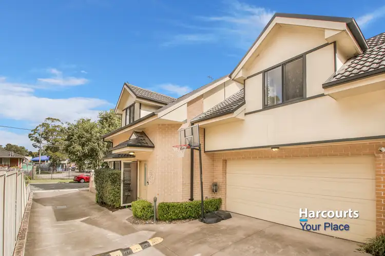 1/113 Adelaide Street, Oxley Park NSW 2760
