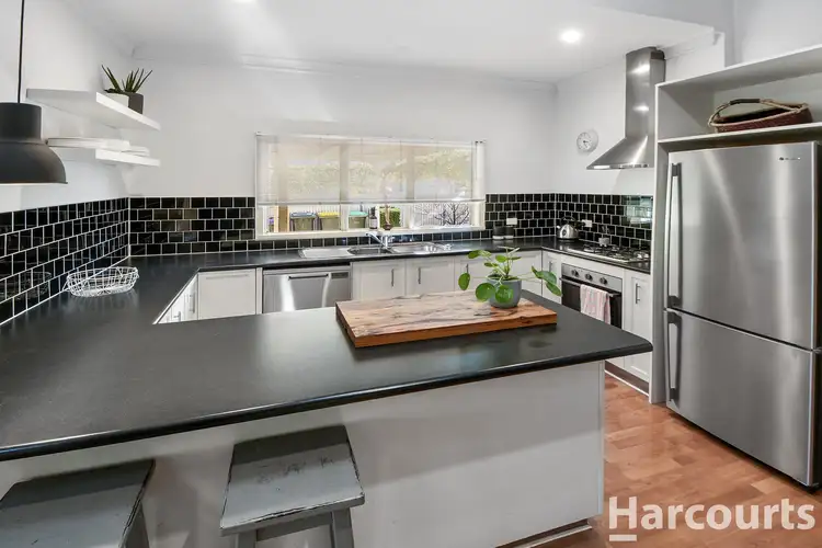 Fourth view of Homely house listing, 8 Bowen Street, Horsham VIC 3400