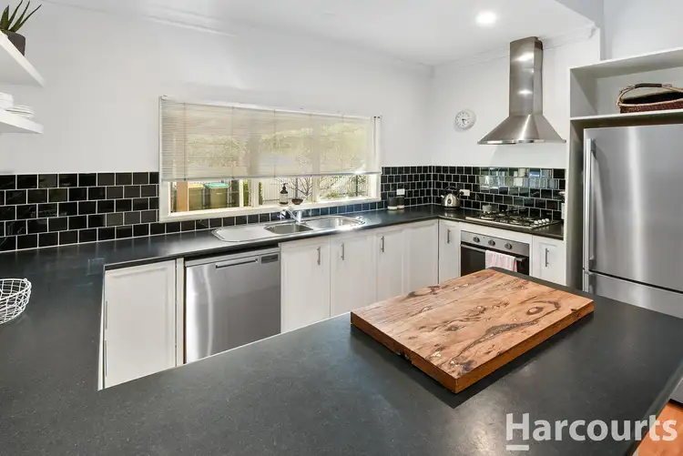 Fifth view of Homely house listing, 8 Bowen Street, Horsham VIC 3400