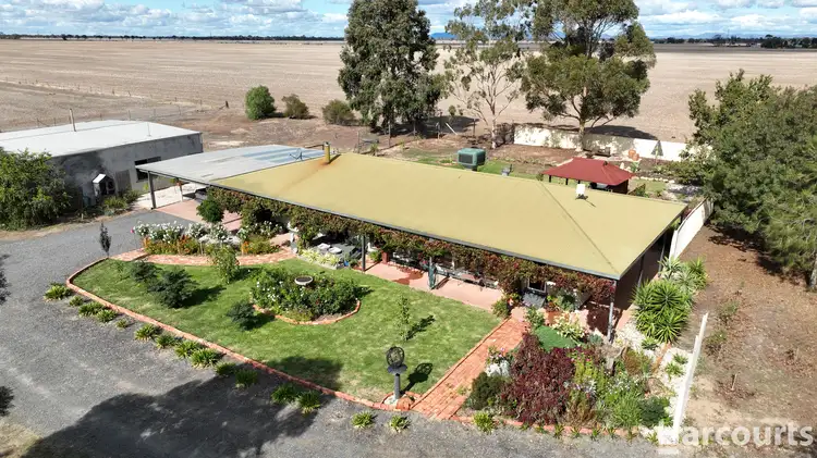 636 Riverside East Road, Riverside VIC 3401